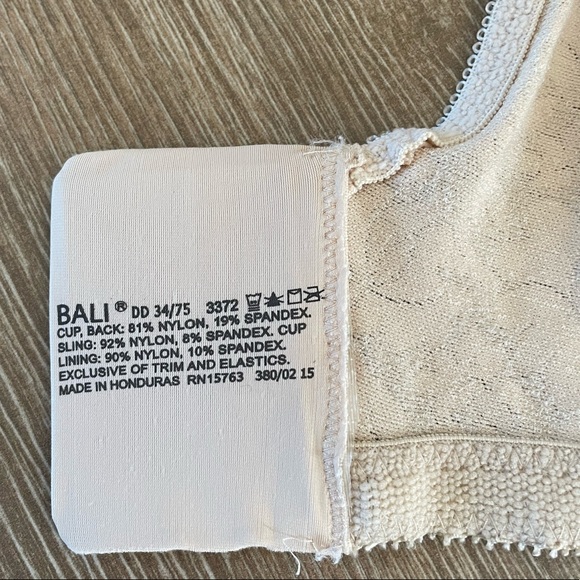 Bali Wire-Free Double Support Bra - size 34 DD - Picture 3 of 3